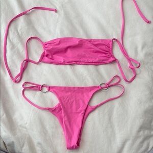 Frankie’s Bikini’s Hot Pink Bikini Set